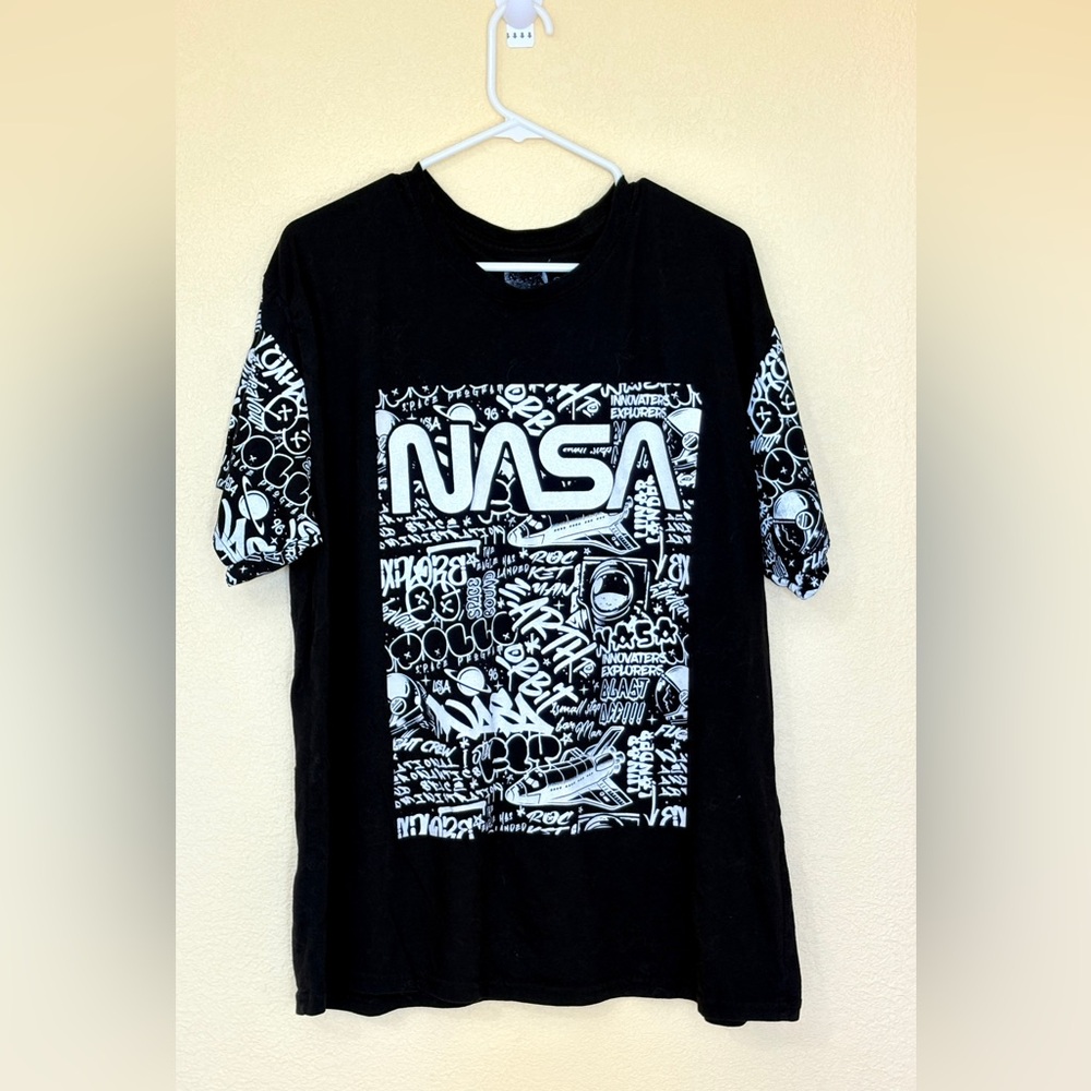 NASA Mens Graphic Tee Black 2XL Short Sleeve